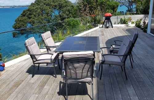 Manly Apartamento | Retiro de Whangaparaoa con vistas asombrosas