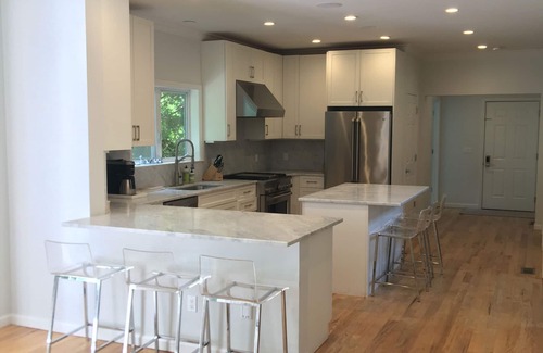 Westhampton Beach Casa | CASA NUEVA. Lujo 6 Bd, 5 bth, Piscina Climatizada, Juegos, Bicicletas, Privado Cul-de-Sac