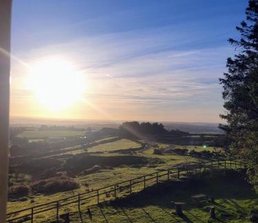 Pensilva Cabina | Wheal Tor Hotel & Glamping