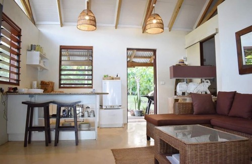 Siviri Villa | Whispering Palms- Casa de playa