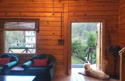 Bhimtal Chalet De Esquí | Whistling Thrush Chalet
