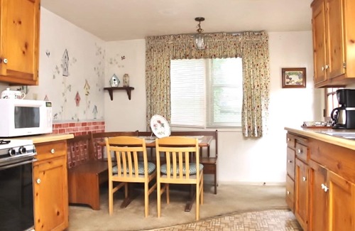 Nevada City Cabina | White Birch Cabin at Piety Hill Cottages