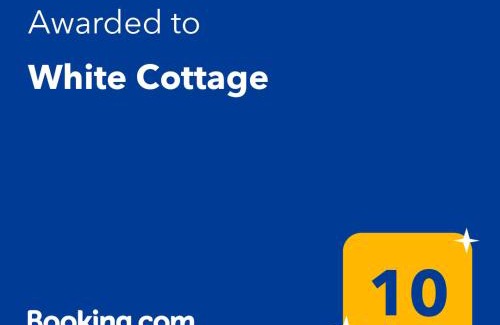 Cizici Casa | White Cottage Heritage House