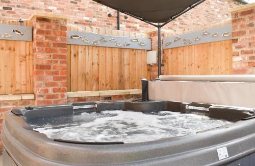 Swanwick Casa | White Heather Barn