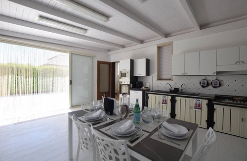 Santa Maria del Focallo Villa | WHITE DAMA.