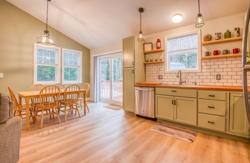 Bethlehem Casa | White Mountain Base Camp