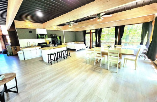 Flippin Cabina | White River Lodge # 2