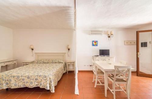 Porto Istana Apartamento | White Sand Residence