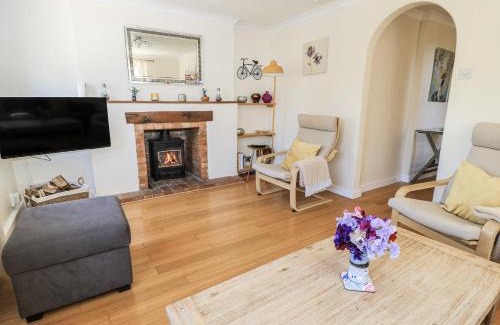 Burford Casa | White Stones