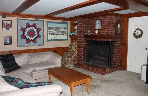 North Conway Hotel | White Trellis Motel