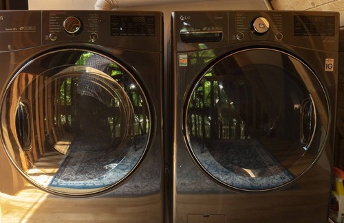 Upson Chalet De Esquí | Whitecap Golf course is open this year! Explore the waterfalls!