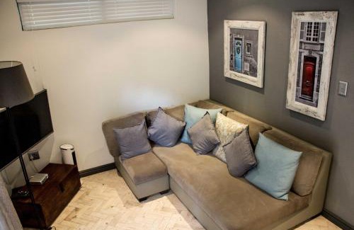 Claremont Casa | Wild Olive Guest House & Villa