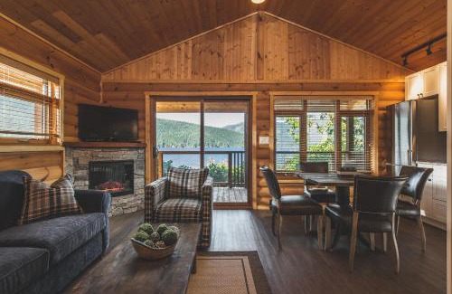 Port Renfrew Hotel | Wild Renfrew Seaside Cottages
