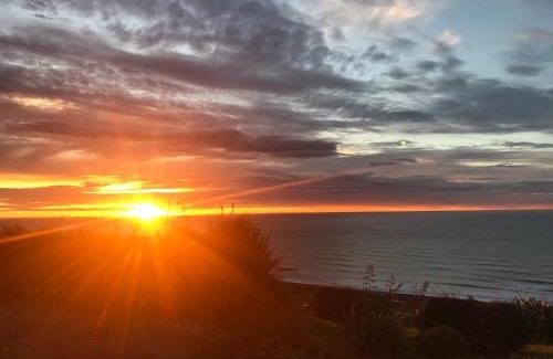 Mokihinui Casa | Wild Weka Eco Stay - Off-Grid 4WD Recommended