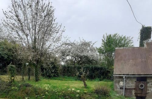 Lignieres-Orgeres Casa | Wildberry cottage