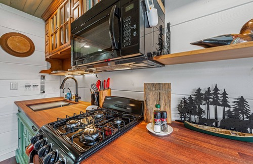 Mentone Cabaña | lápiz de mí en la casa de campo en Cherokee Rose