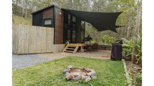 Mooloolah Valley Casa | Wilderness View by Tiny Away