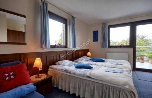 Wzgorze Swietego Maksymiliana Cama Y Desayuno | Willa Anna