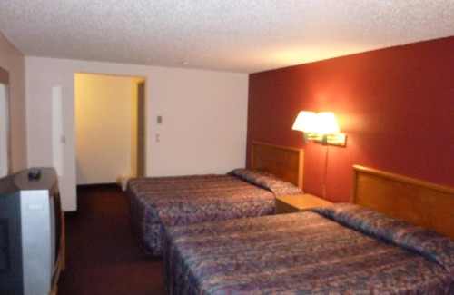 Cheney Hotel | Willow Springs Motel