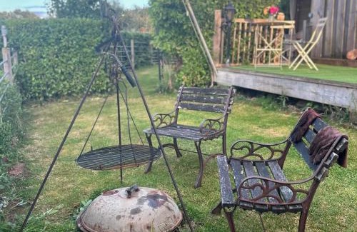 Taunton Casa | Willowbank shepherds hut