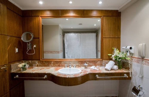 Córdoba Hotel | Windsor Hotel And Tower