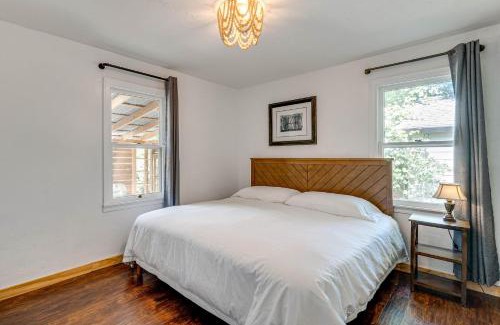 Shenandoah Valley Casa | Wine Country Cottage in Historic Fiddletown!