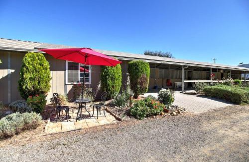 Santa Barbara Casa | Wine Country Ranch Escape