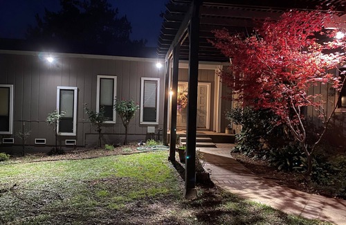 Drytown Casa | Quédate en un pequeño viñedo en el hermoso condado de Amador Wine