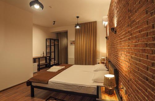 Avlabari Hotel | Winehouse Old Qvevri Apartments