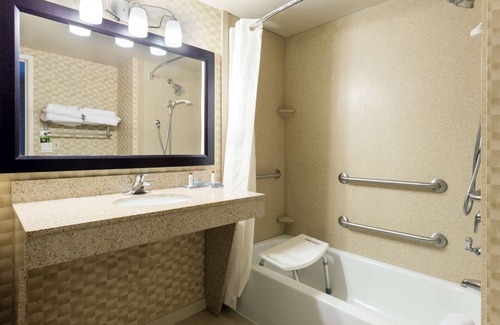 Erlanger Hotel | Wingate by Wyndham Erlanger / Florence / Cincinnati South