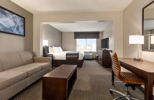 Wilmington Hotel | Wingate by Wyndham - Wilmington