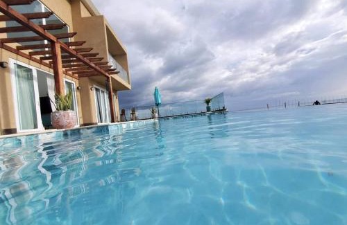 Whitehouse Villa | Wings Over Whitehouse 4-Bedroom