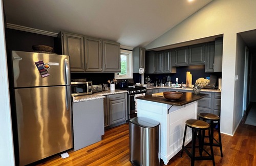 Meredith Casa | Winter Wonder Adventures in New England’s White Mountains