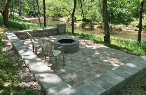 Lake Delton Casa | Wisconsin Dells Cabin in the Woods - VLD0423