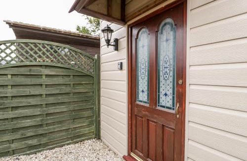 Highbridge Casa | Wisteria Chalet