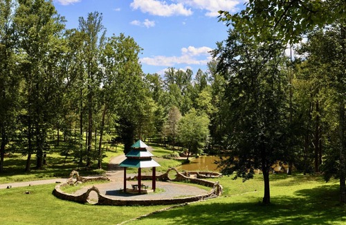 Stanardsville Apartamento | WLS · White Lotus Suite