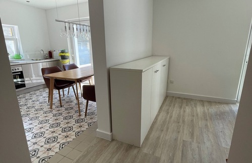 Halle Cabaña | Wohnung mit 3 Schlafzimmern bis 4 Gäste