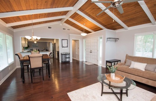 Peachtree City Casa | Wonderful 3-bedroom home with WiFi and AC in Peachtree City. Near Trilith & ATL!