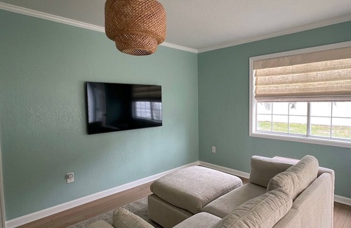 St. Petersburg - Clearwater Casa | Wonderful bungalow completely remodeled in St. Petersburg