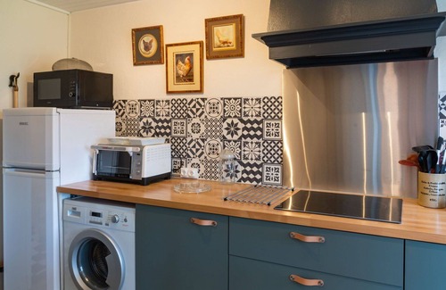 Chiddes Casa | Estupenda casa de vacaciones privada para 4 personas con WIFI, TV, terraza y mascotas permitida