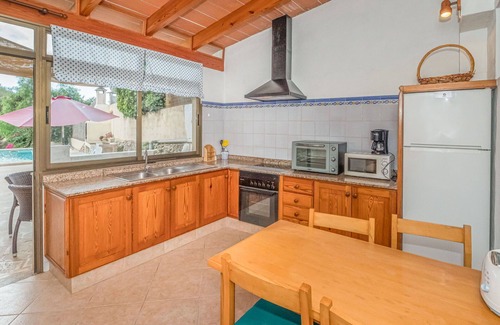 Es Llombards Casa | Maravillosa casa de vacaciones privada con A/C, piscina privada, TV, terraza y mascotas permitida