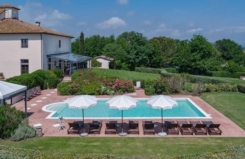 Le Piazze Villa | Casa de vacaciones con A/C, WIFI, jacuzzi, piscina, sauna, TV, patio