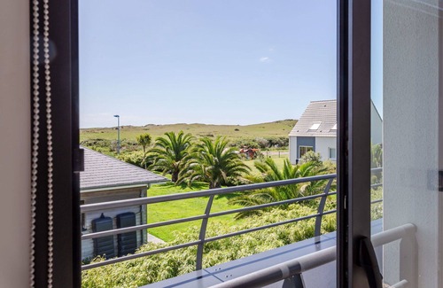 Pirou Casa | Preciosa casa de vacaciones privada para 10 personas con WIFI, TV, terraza y mascotas permitida