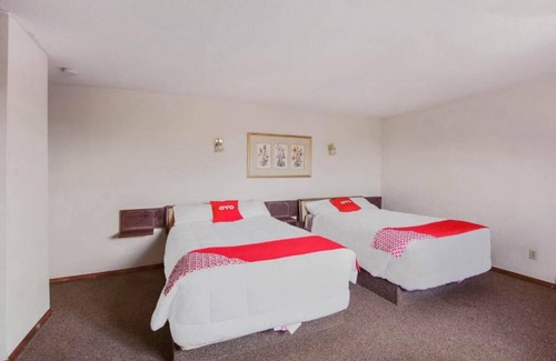 Cheyenne Wells Casa | Wonders of Cheyenne Wells! 4 Pet-Friendly Units, Near Smoky River Golf Course