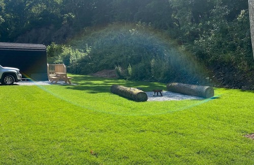 Abercwmboi Cabaña | Wonky Pod 8 (Pet Free) - a glamping pod that sleeps 2 guests in 1 bedroom