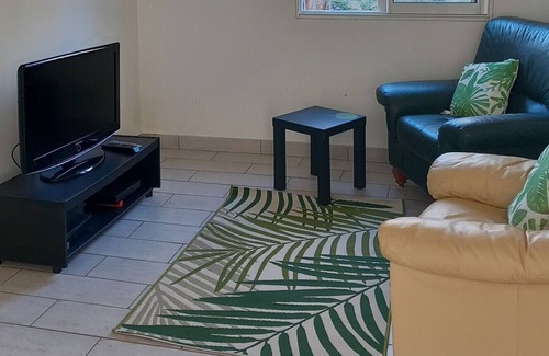 Reynes Chalet De Esquí | wooden chalet