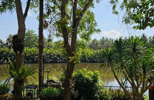 Makham Tia Casa | Wooden house & birdsong