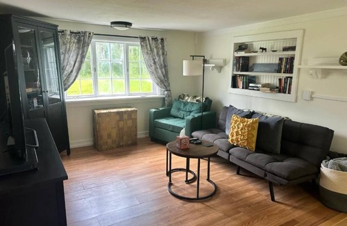 Woodford Hotel | Woodford Rest