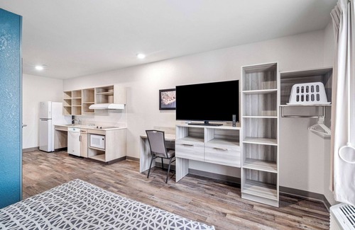 Fort Myers Hotel | Woodspring Suites Fort Myers - Cape Coral