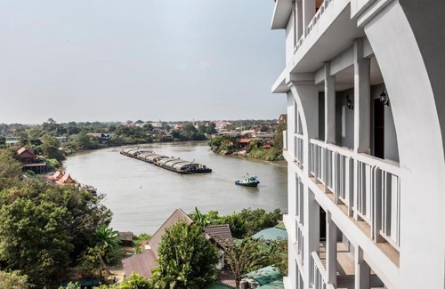 Samphao Lom Hotel | Woraburi Ayutthaya Resort & Spa By The River